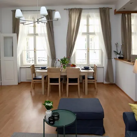 Apartament Maria Theresia Old Town *