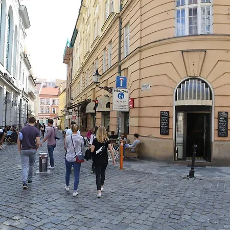 Maria Theresia Old Town شقة براتسيلافا